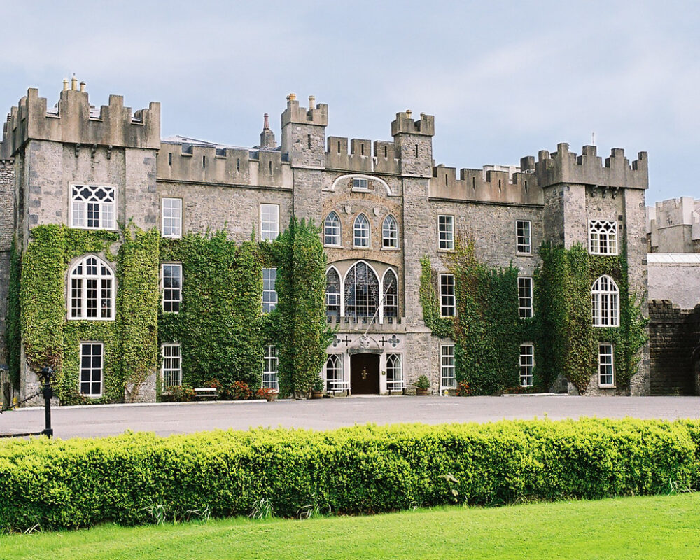 Clongowes Wood College